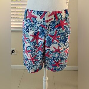 Lilly Pulitzer Chipper Shorts size 8